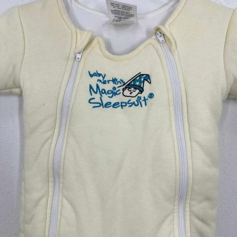Baby Merlins Magic Sleepsuit Swaddle Sleeper Pajamas Cream Small‎ 3-6 Months